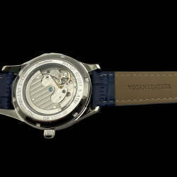 Landeron A Heures Sautantes Automatic Bleu